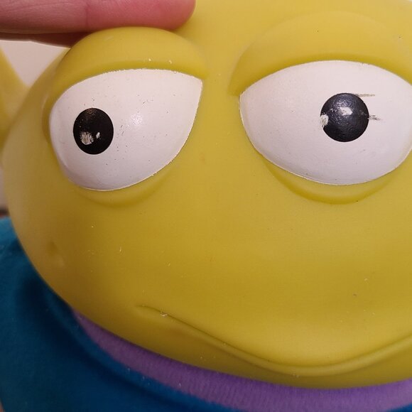 Vintage Toy Story 2 1995 Alien Toy Talks/ Lights Up - Picture 9 of 15